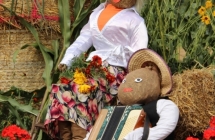 ozdoby dozynkowe wsi Dziadowice Folwark